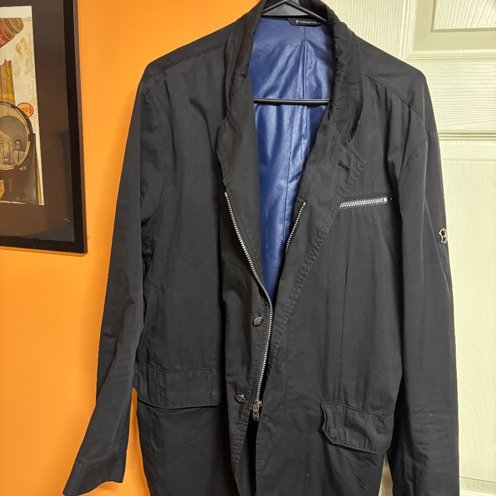 Jacket lightweight Victorinox vintage size 42